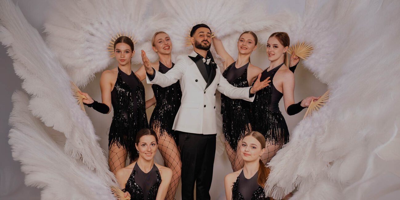 Showballett mit Bühnenlicht